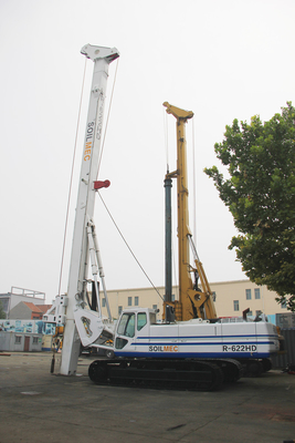 el aparejo hidráulico restaurado de la viruta, utilizó agujereado llenando el aparejo, soilmec que llenaba el aparejo, utilizó el aparejo de la viruta de la fundación